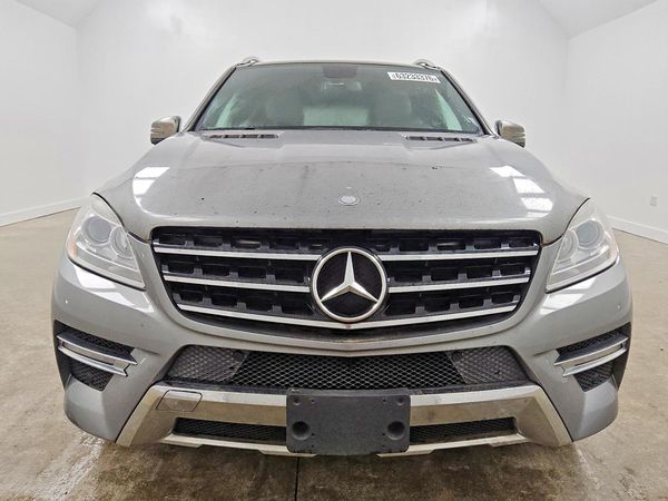 2012 MERCEDES-BENZ ML ML550 4-MATIC