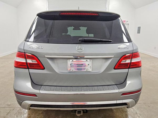 2012 MERCEDES-BENZ ML ML550 4-MATIC