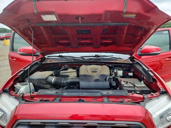 2020 TOYOTA TACOMA SR5