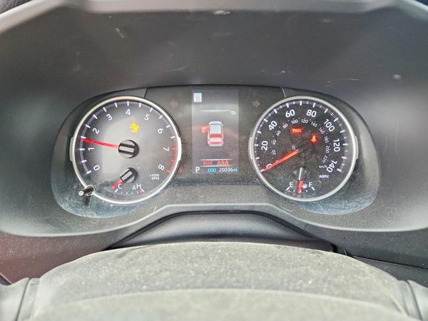 2022 TOYOTA RAV4 LE