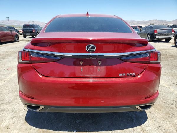 2019 LEXUS ES