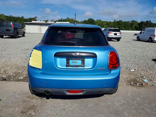 2016 MINI COOPER