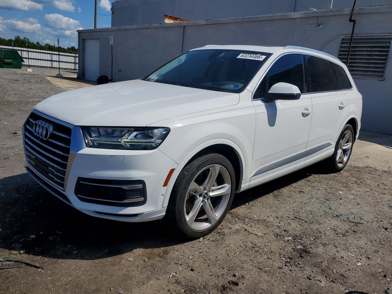 2019 AUDI Q7 quattro Prestige