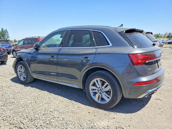 2022 AUDI Q5 S Line quattro Premium