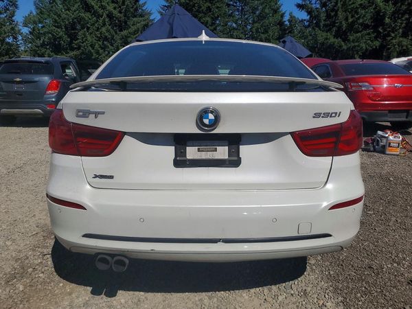 2017 BMW 330 xDrive GT