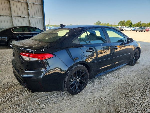 2021 TOYOTA COROLLA SE, CVT