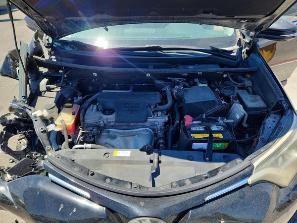 2017 TOYOTA RAV4 XLE
