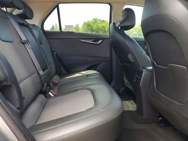 2023 KIA NIRO Wind