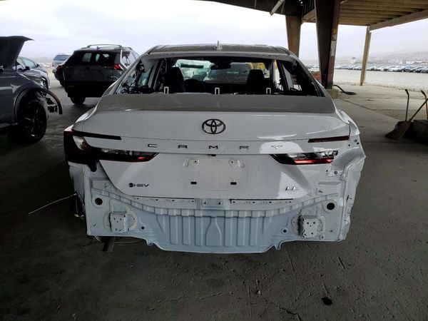 2026 TOYOTA CAMRY