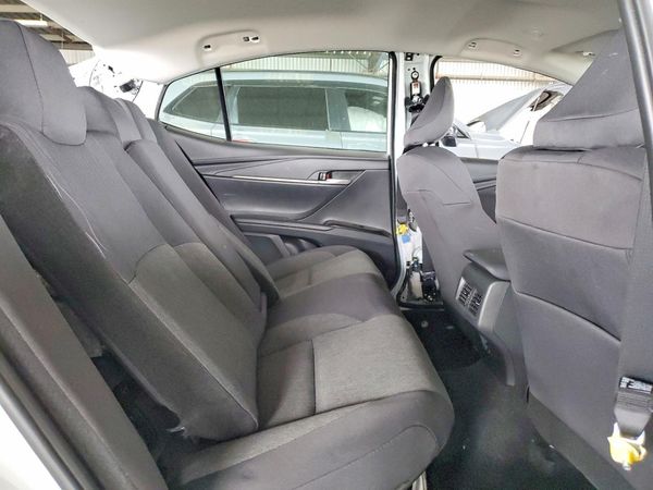 2026 TOYOTA CAMRY