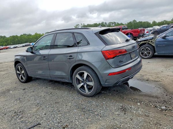 2022 AUDI Q5