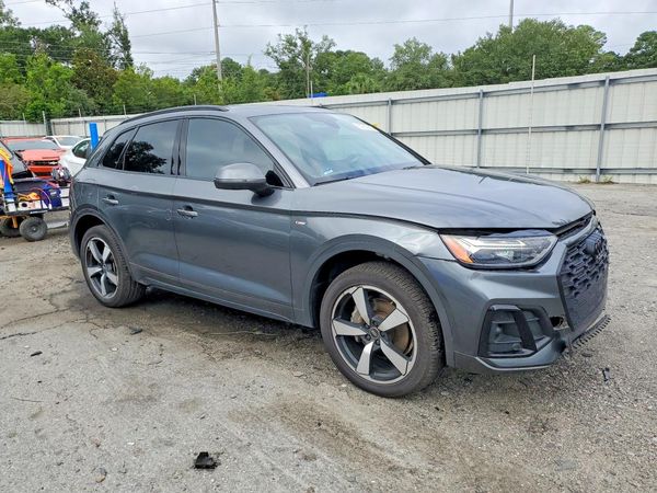 2022 AUDI Q5