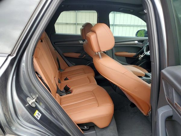 2022 AUDI Q5