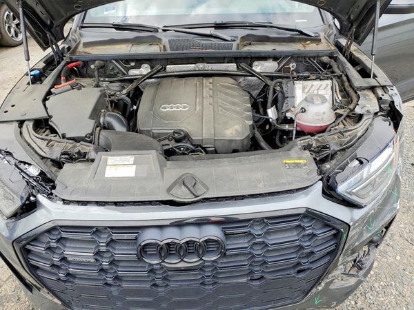 2022 AUDI Q5