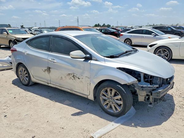 2015 HYUNDAI ELANTRA