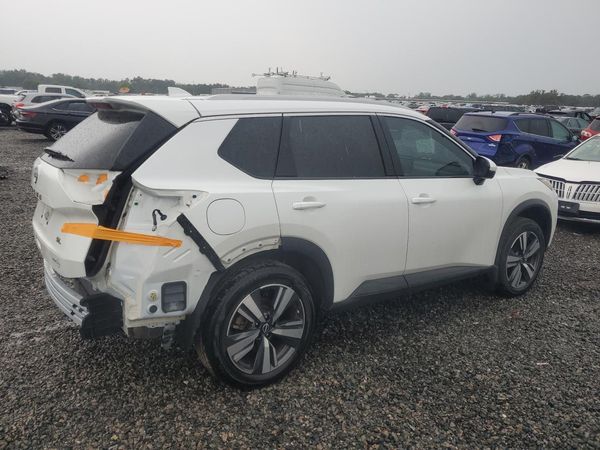 2024 NISSAN ROGUE SL