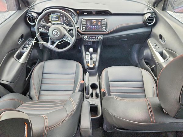 2019 NISSAN KICKS