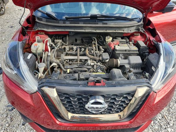 2019 NISSAN KICKS