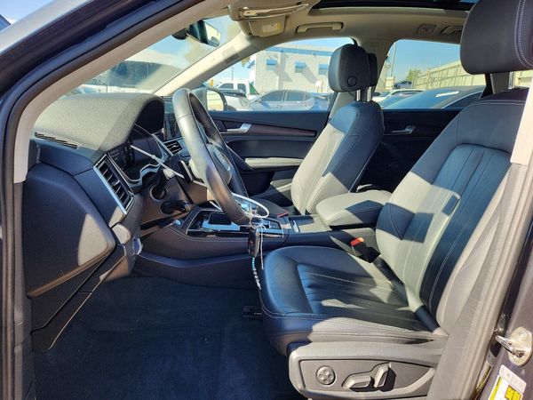 2021 AUDI Q5 quattro Premium Plus