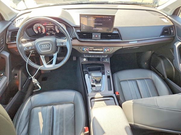 2021 AUDI Q5 quattro Premium Plus