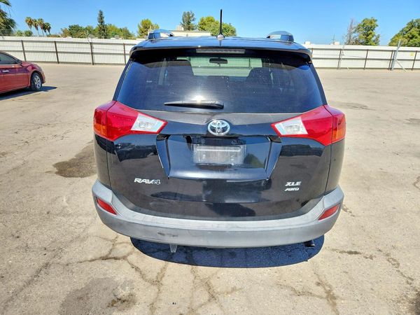 2015 TOYOTA RAV4 XLE (M Grade)