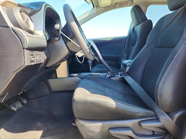 2015 TOYOTA RAV4 XLE (M Grade)