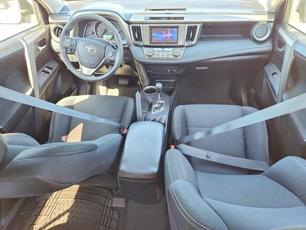 2015 TOYOTA RAV4 XLE (M Grade)