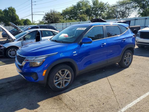 2023 KIA SELTOS LX