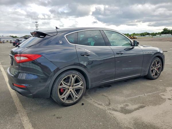2019 MASERATI LEVANTE