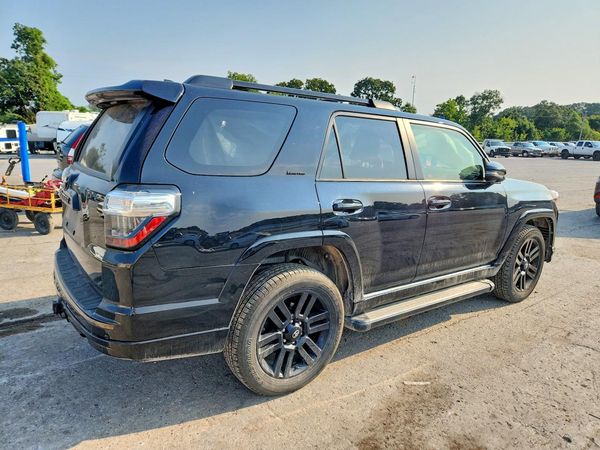 2020 TOYOTA 4RUNNER