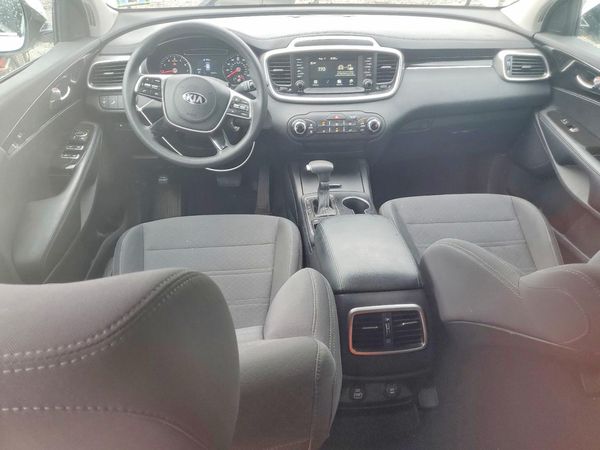 2020 KIA SORENTO L, LX, S