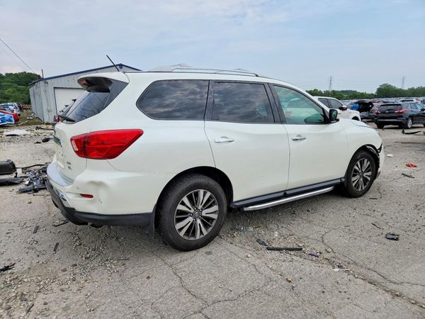 2018 NISSAN PATHFINDER