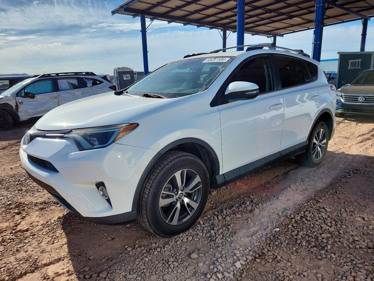 2017 TOYOTA RAV4 XLE