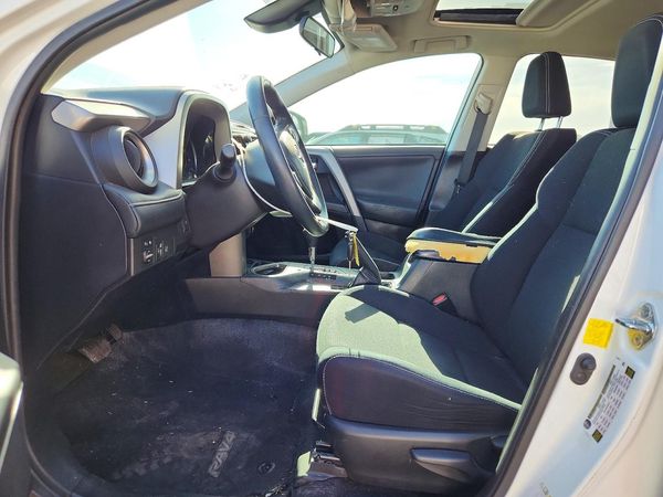 2017 TOYOTA RAV4 XLE