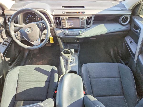2017 TOYOTA RAV4 XLE
