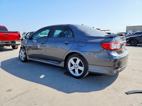 2013 TOYOTA COROLLA