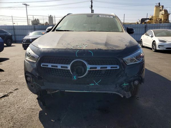 2021 MERCEDES-BENZ GLA GLA250 — DIRF