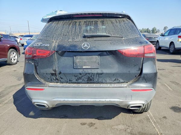 2021 MERCEDES-BENZ GLA GLA250 — DIRR