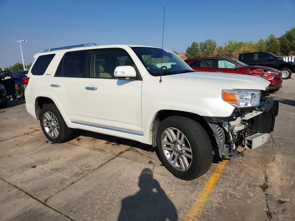 2013 TOYOTA 4RUNNER
