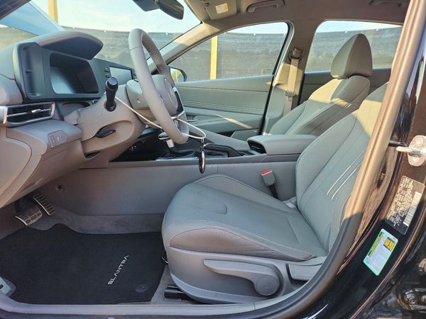 2026 HYUNDAI ELANTRA