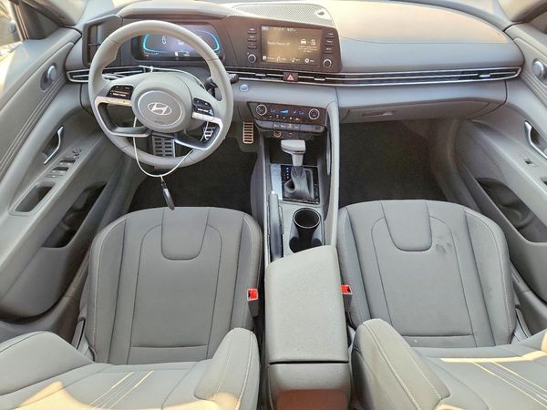 2026 HYUNDAI ELANTRA