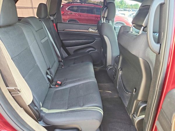 2017 JEEP GRAND CHEROKEE Laredo