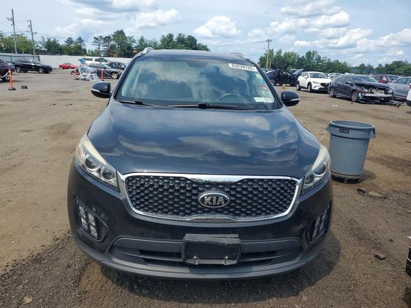 2016 KIA SORENTO L / LX