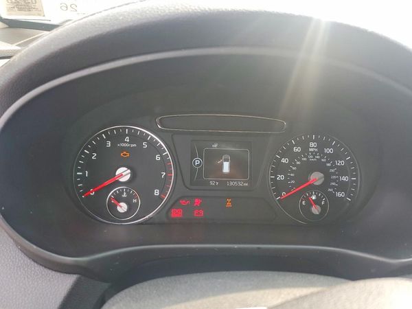 2016 KIA SORENTO L / LX