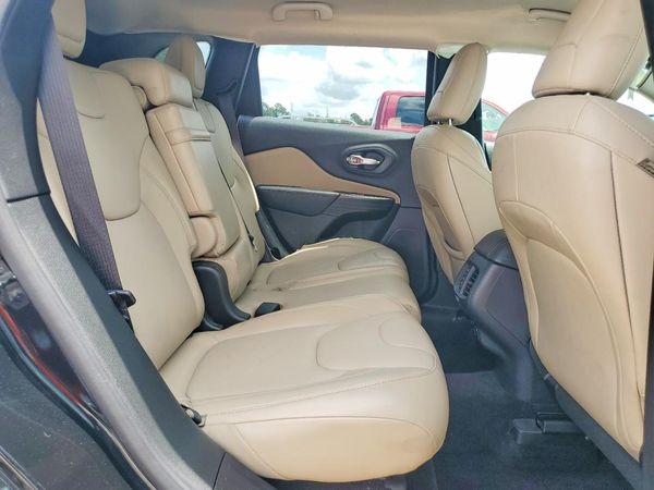 2017 JEEP CHEROKEE LIMITED FWD