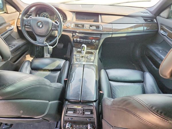 2014 BMW 750