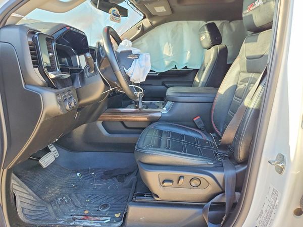 2024 CHEVROLET SILVERADO RST — DENT