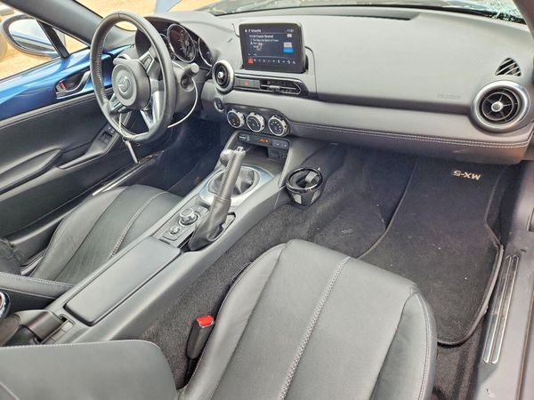 2020 MAZDA MX-5 MIATA Grand Touring