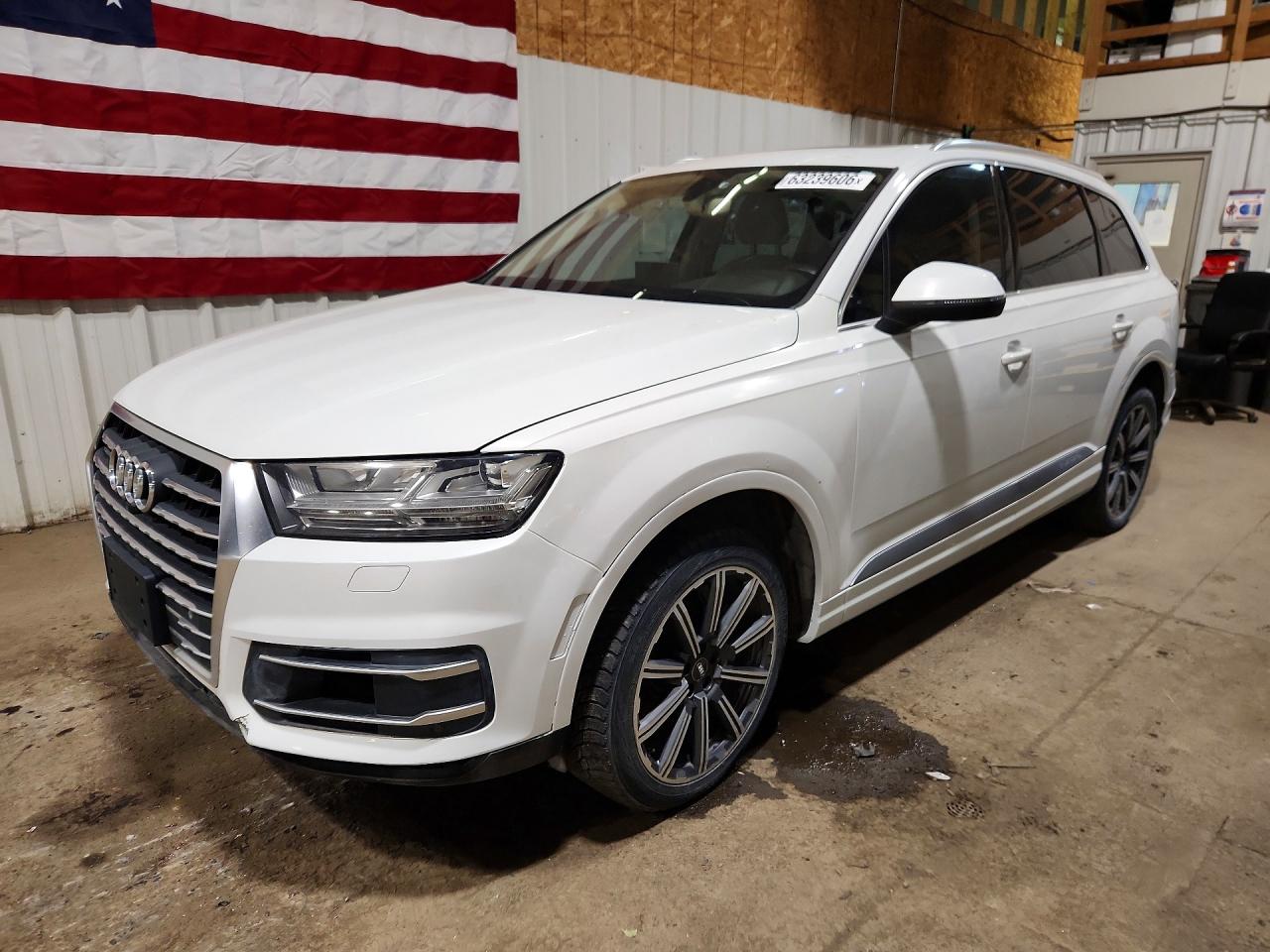 2017 AUDI Q7 quattro Premium Plus