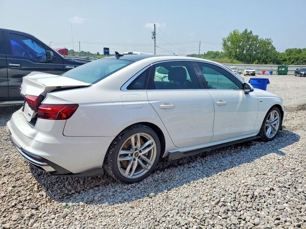 2022 AUDI A4